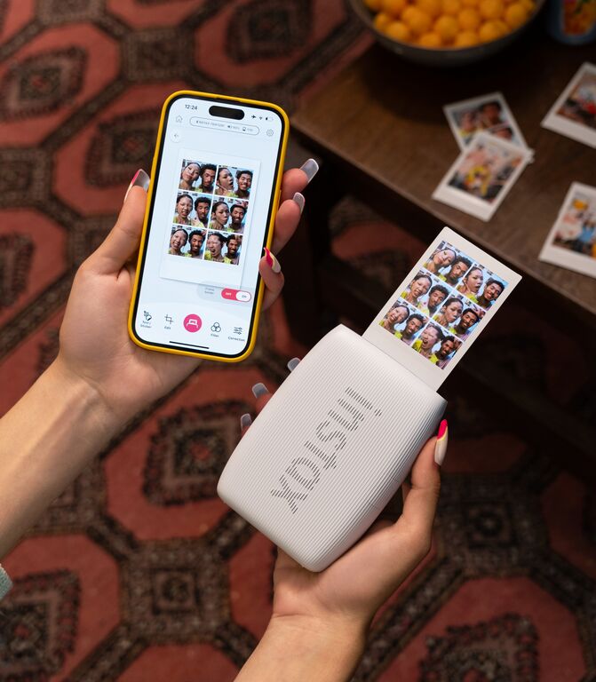 How to use our instax™ Link printers to create ultra-nostalgic photo albums and displays