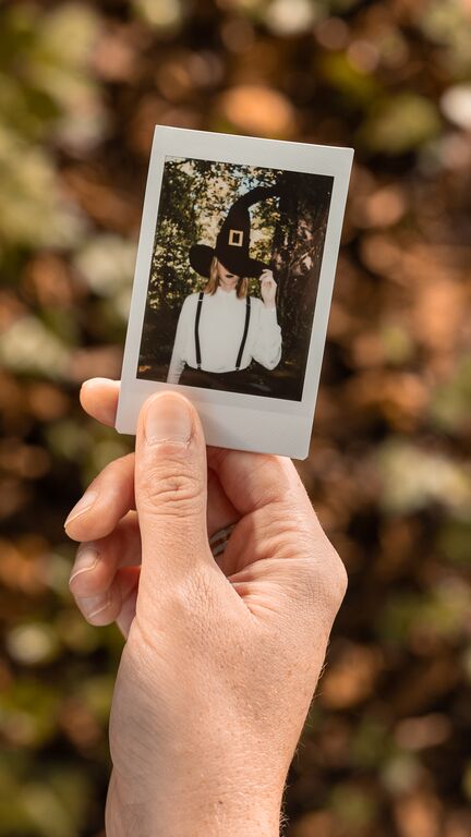 Capture spook-tacular costumes this Halloween with instax™