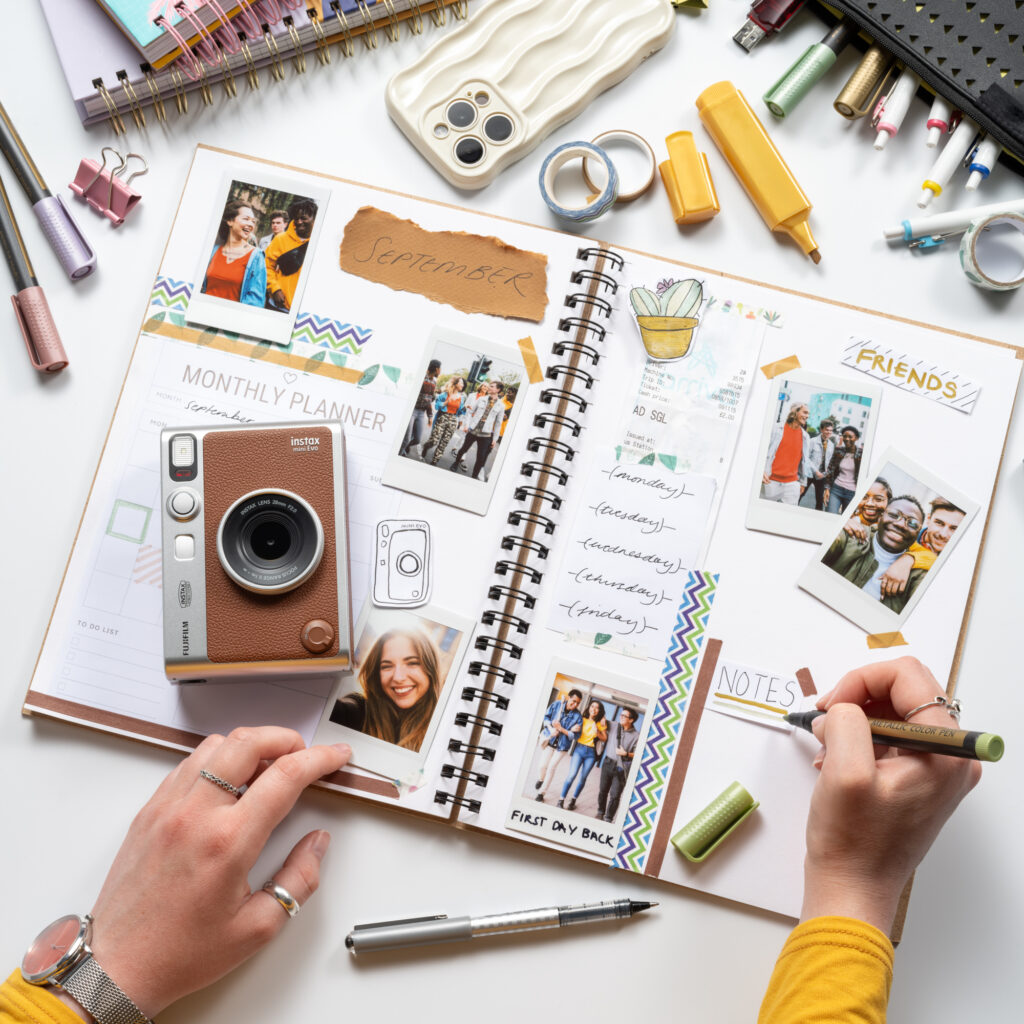 Match Her Vibe: The Ultimate instax™ Gift Guide for Mums