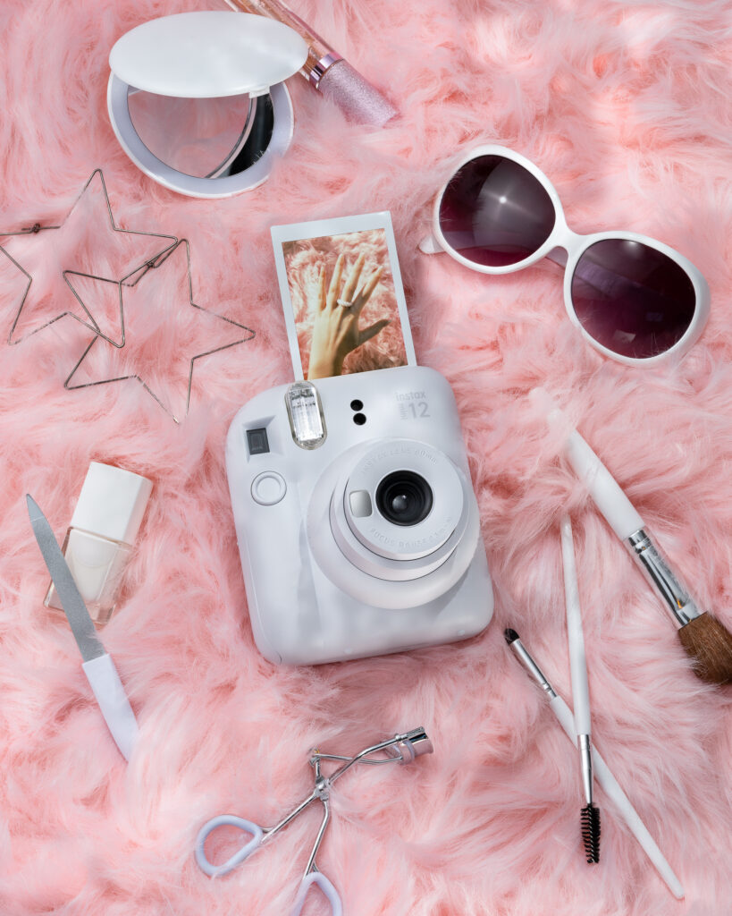 The instax™ shot list for your prom