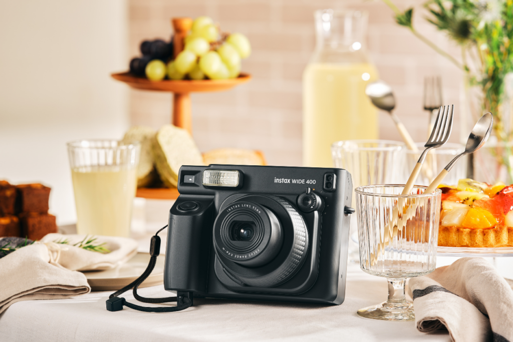 The instax™ guide to wedding season