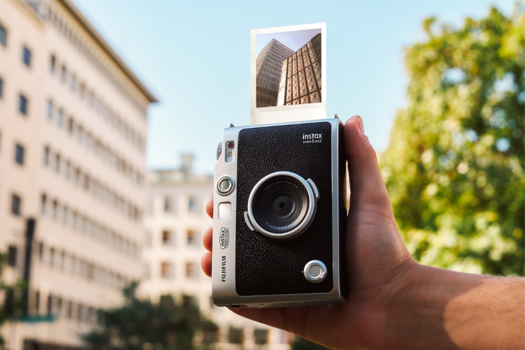 instax mini Evo 2™